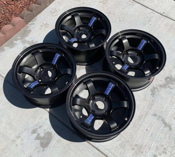 Volk Racing TE37 Forged Wheel - 4x114.3